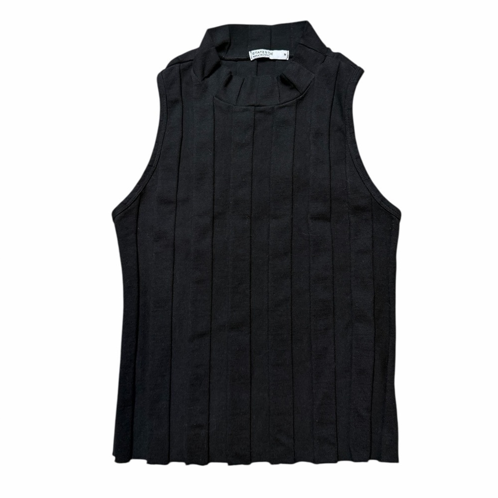 STATESIDE Box Pleat Mock Neck Top in Black Size Medium - Picture 3 of 4